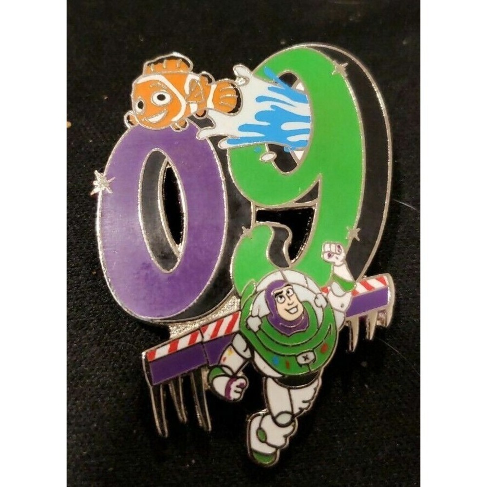 Disney Pin Buzz‎ Toy Story Finding Nemo Pixar Booster Collection 2009 68370